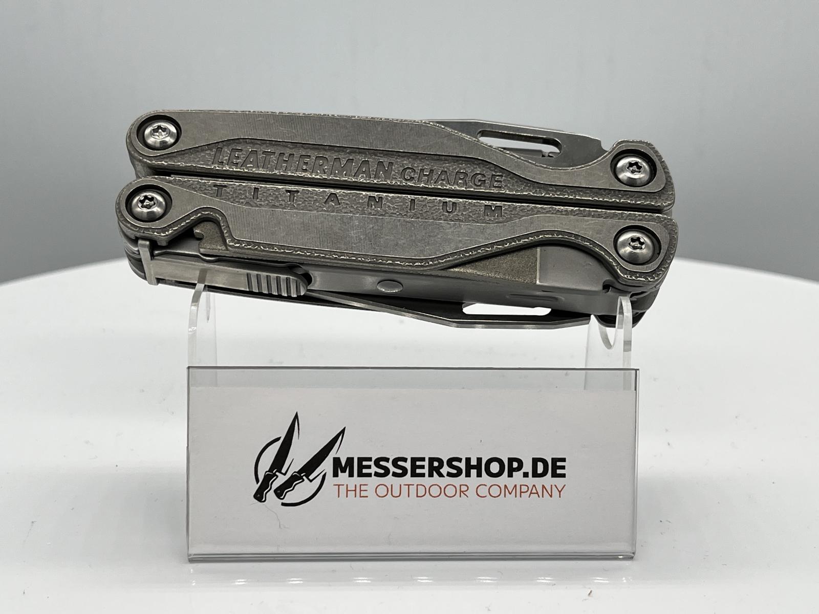 Multitool Charge TTi, S30V Stahl, Lederetui, Bits. EINZELSTÜCK